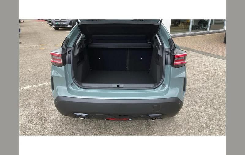 New Citroën C4 PureTech 128 HP (94 kW) 2025 Other Hatchback