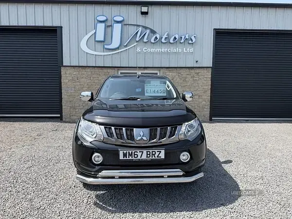 Used Mitsubishi L200 181 HP (133 kW) 2018 Black Pickup
