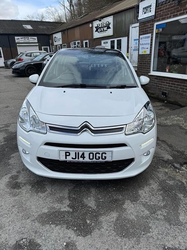 Used Citroën C3 Exclusive 2014 White Hatchback