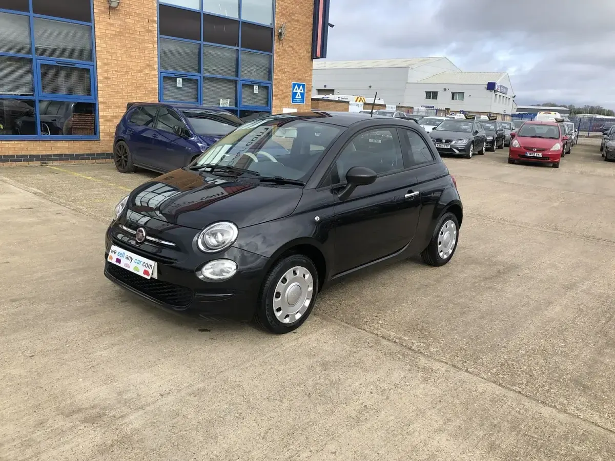 Used Fiat 500 Pop 69 HP (50 kW) 2015 Black Hatchback
