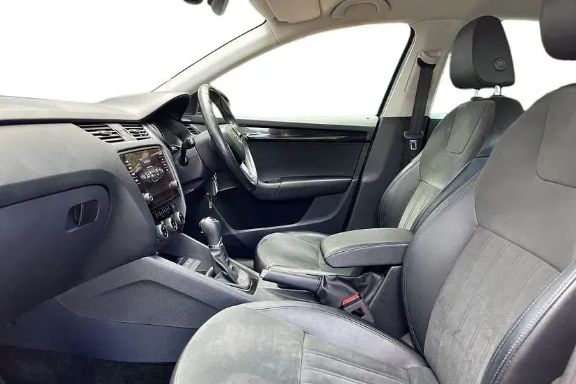 Used Skoda Octavia SE L 150 HP (110 kW) 2019 Quartz grey Hatchback