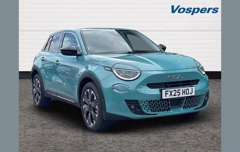 Blue Used 2025 Fiat 600 La Prima SUV | £22,750 (Good price) - Image 1/3