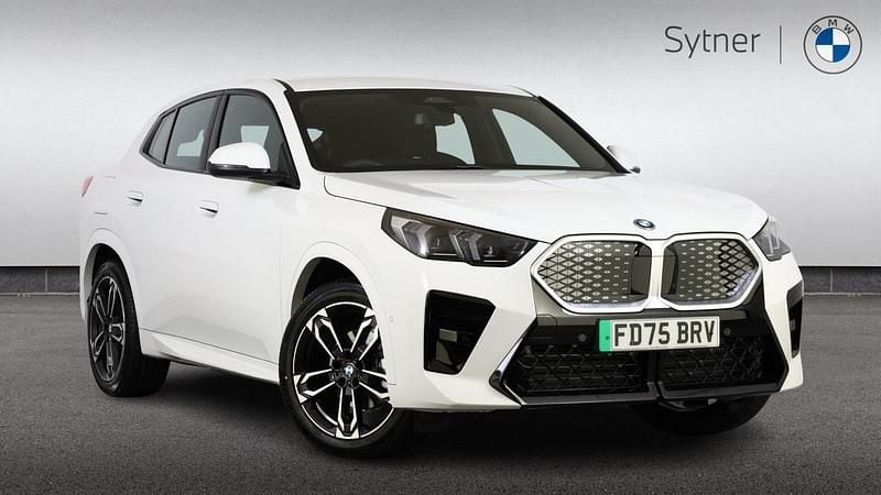 New BMW iX2 M Sport 147 kW (201 HP) 2025 White SUV