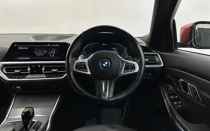 Used BMW 330e M Sport 292 HP (214 kW) 2022 Orange Sedan