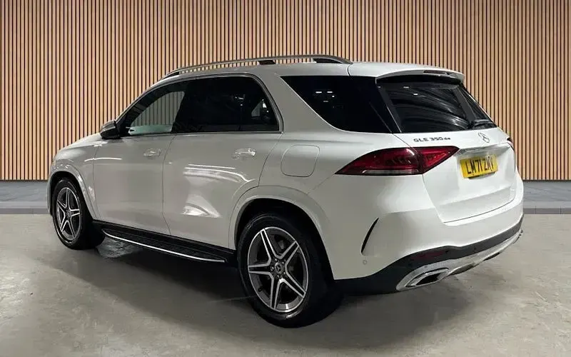 Used Mercedes GLE350 AMG line 320 HP (235 kW) 2021 Polar white SUV