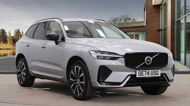 Used 2025 Volvo XC60 Plus SUV | £40,990 (Fair price) - Image 1/4