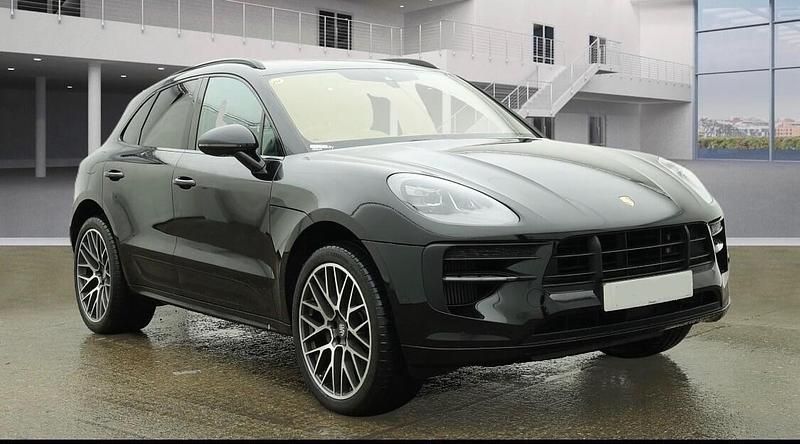 Black Used 2019 Porsche Macan S SUV | £39,990 (Expensive) - Image 1/4