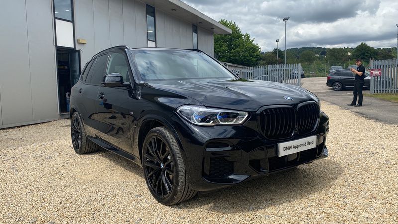 Black Used 2022 BMW X5 M Sport SUV | £54,490 - Image 1/4