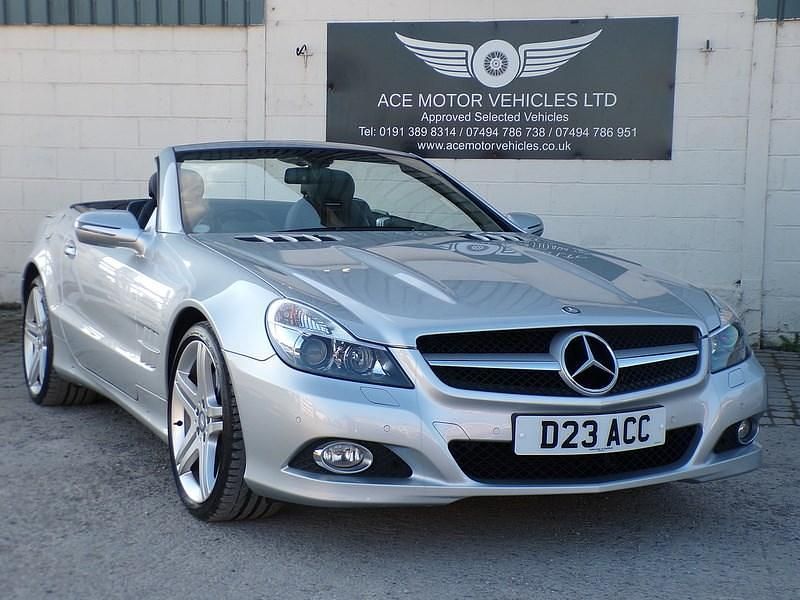 Silver Used 2009 Mercedes SL350 Cabriolet | £13,499 (A bit pricey) - Image 1/4