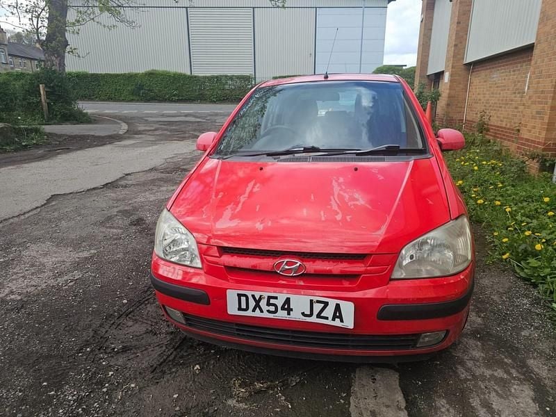 Used Hyundai Getz 105 HP (77 kW) 2004 Red Hatchback