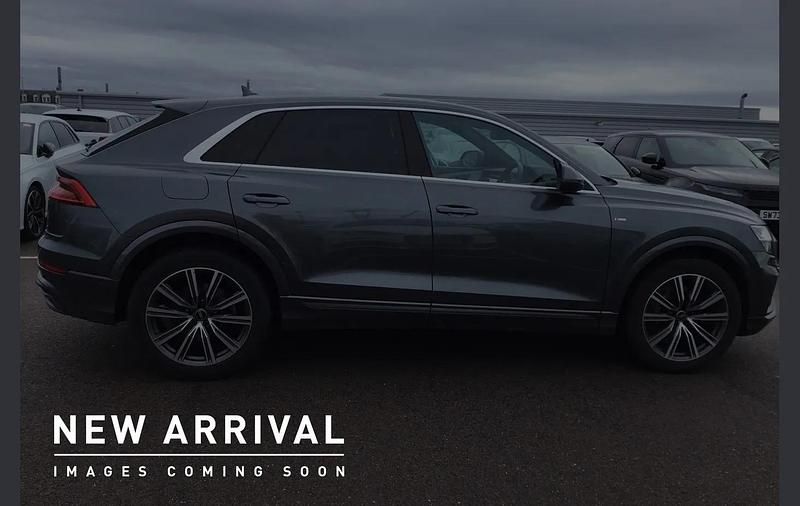 Used Audi Q8 S-Line 281 HP (206 kW) 2023 Grey SUV