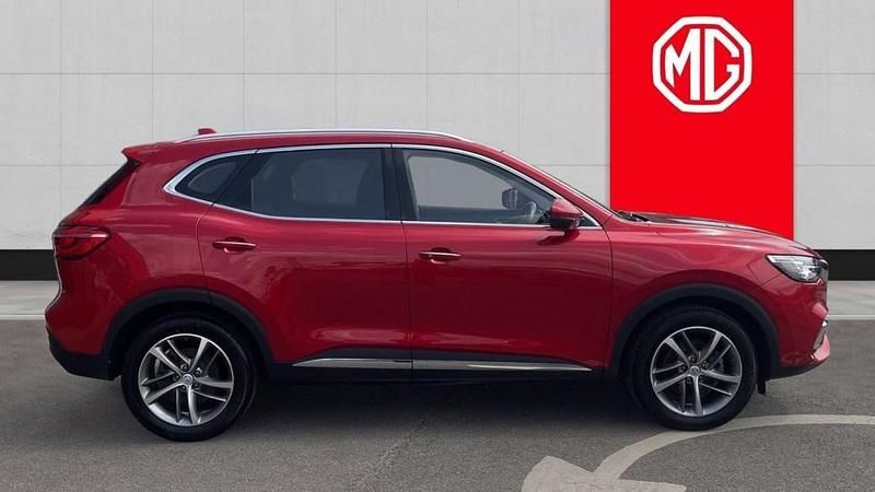 Used MG HS Exclusive 2022 Red SUV