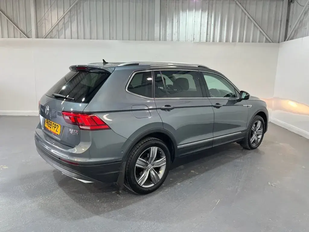 Used VW Tiguan Allspace Match 190 HP (139 kW) 2019 Grey SUV