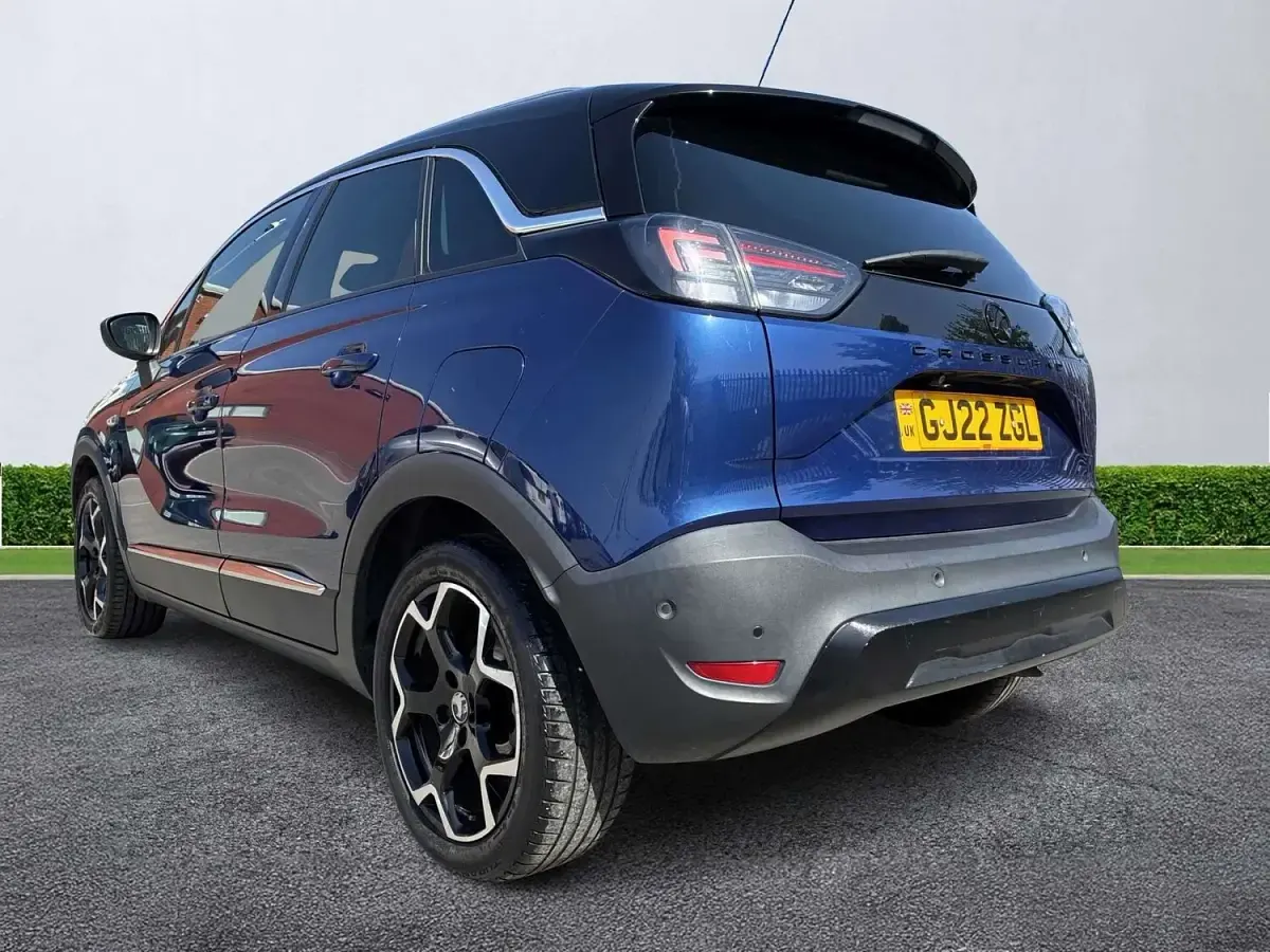 Used Vauxhall Crossland Ultimate 130 HP (95 kW) 2022 Blue SUV