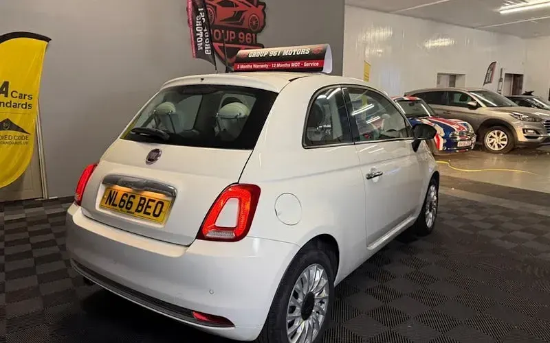 Used Fiat 500 Lounge 69 HP (50 kW) 2019 Hatchback