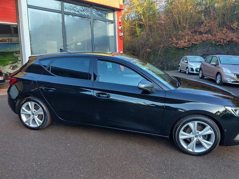 Used Seat Leon FR 110 HP (80 kW) 2021 Black Hatchback