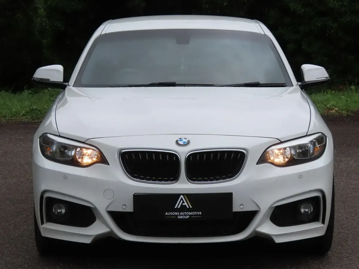 Used BMW 220 M Sport 2015 White Coupe