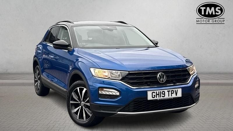 Blue Used 2019 VW T-Roc Design SUV | £15,122 (Good price) - Image 1/4