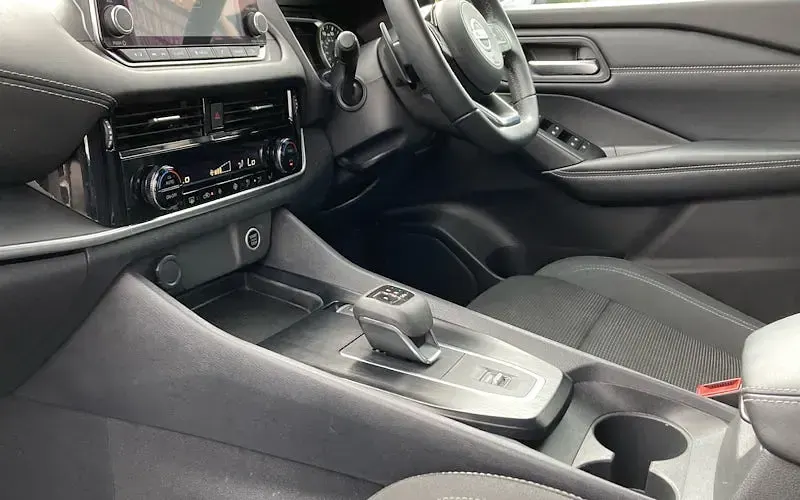 Used Nissan Qashqai Acenta Premium 158 HP (116 kW) 2022 Blue SUV