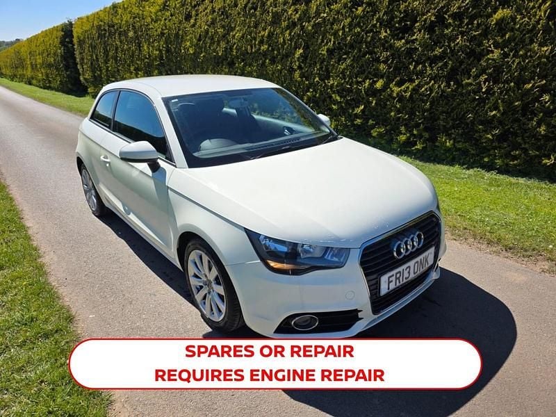 Used Audi A1 Sport 86 HP (63 kW) 2013 White Hatchback