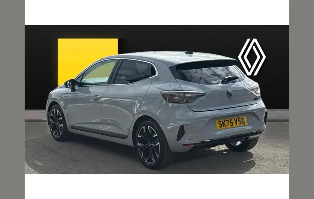 Used Renault Clio Techno 145 HP (106 kW) 2026 Other Hatchback