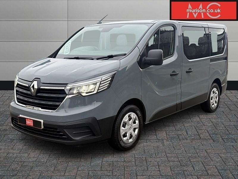 Used Renault Trafic Business 148 HP (108 kW) 2023 Grey MPV