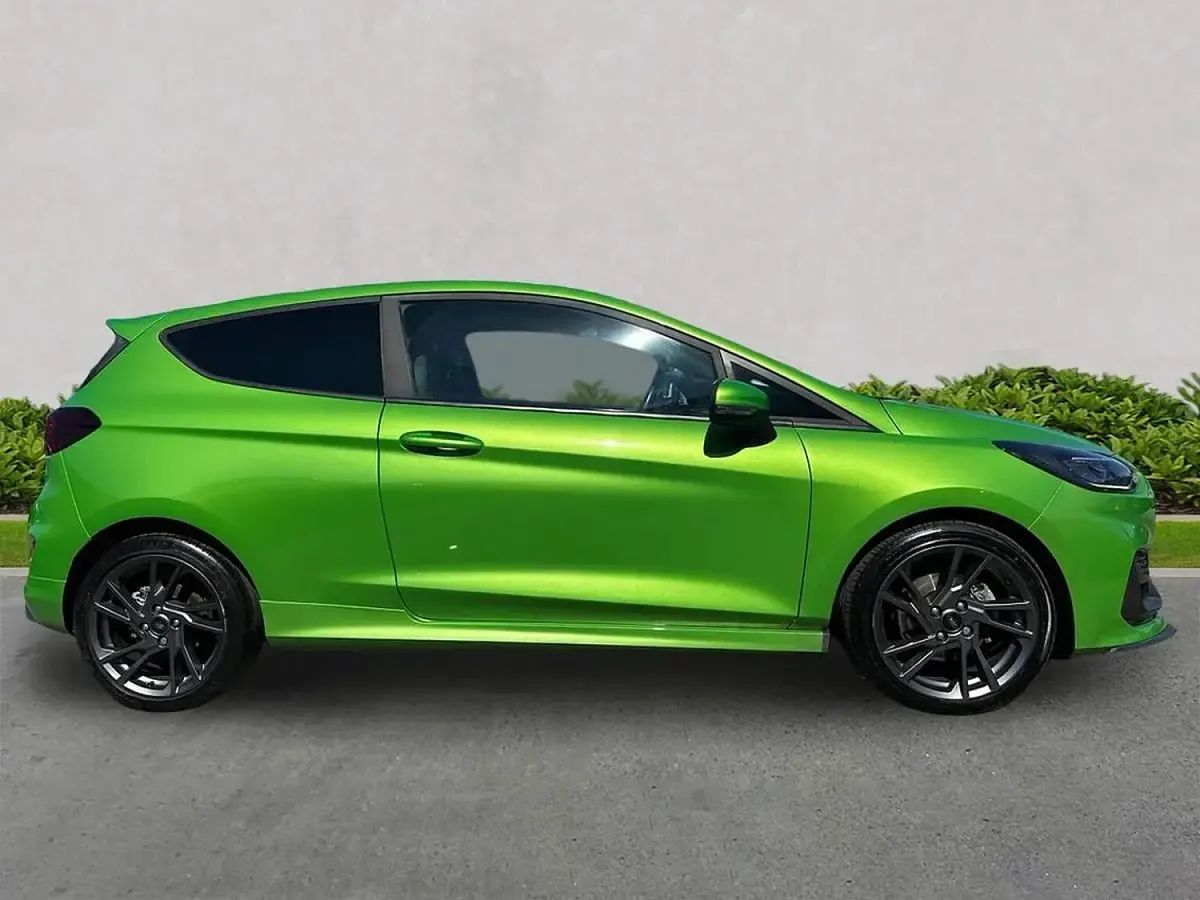 Used Ford Fiesta ST 200 HP (147 kW) 2022 Green Hatchback