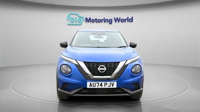 Used Nissan Juke Acenta Premium 114 HP (83 kW) 2024 Blue SUV