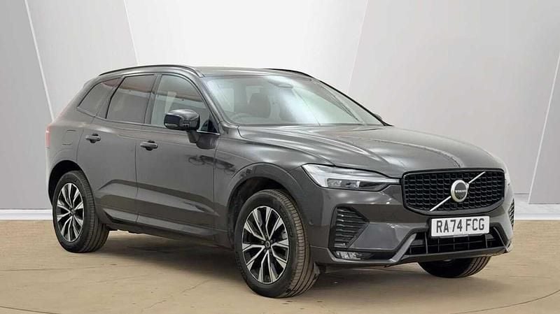 Usado Volvo XC60 Plus 247 HP (181 kW) 2025 Cinzento SUV