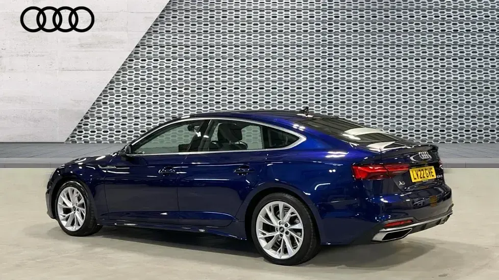 Used Audi A5 Sportback Sport 150 HP (110 kW) 2022 Blue Hatchback