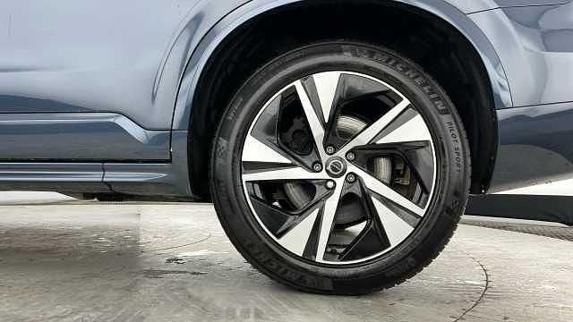 Used Volvo XC90 R-Design 232 HP (170 kW) 2022 SUV