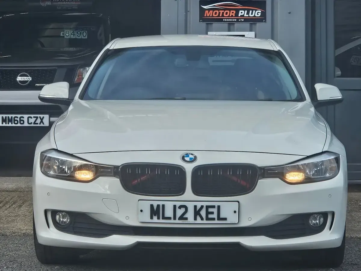 Used BMW 320 Efficient Dynamics 163 HP (119 kW) 2012 White Sedan