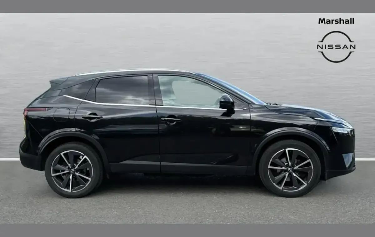 Used Nissan Qashqai Tekna 155 HP (114 kW) 2023 Black SUV