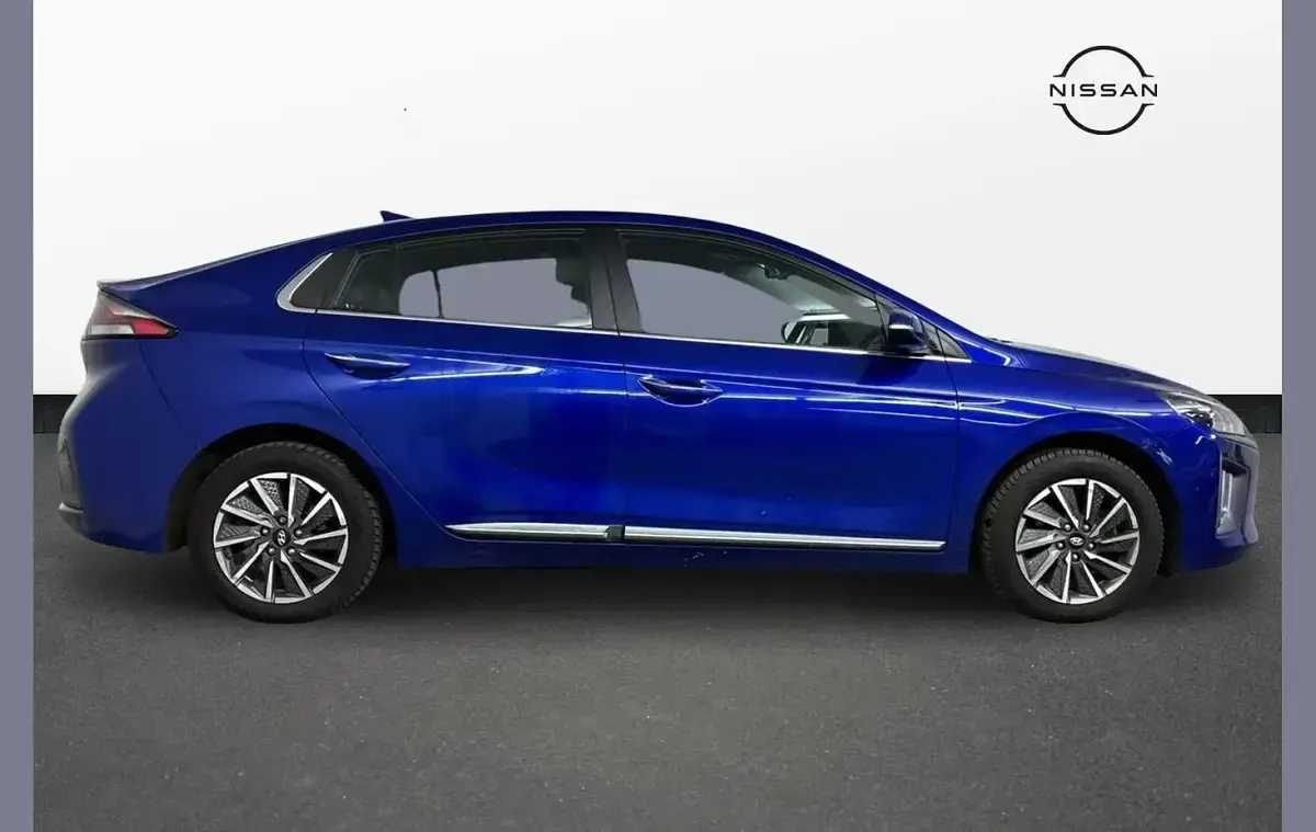 Used Hyundai Ioniq Premium 100 kW (136 HP) 2021 Blue Hatchback