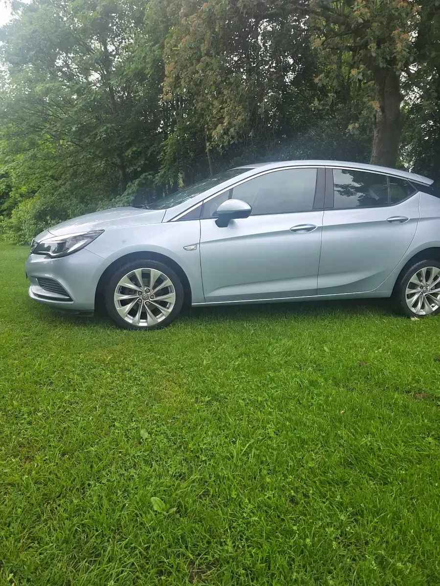 Used Vauxhall Astra 2016 Silver Hatchback