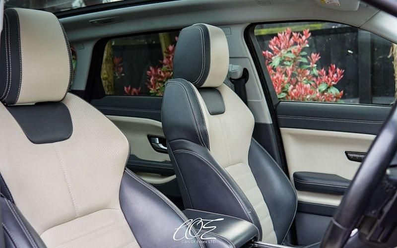 Used Land Rover Range Rover evoque HSE Dynamic 241 HP (177 kW) 2016 Hatchback