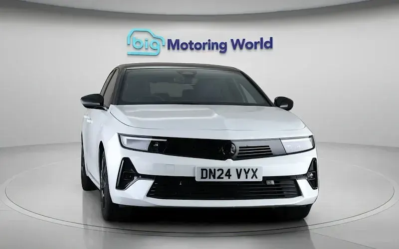 Used Vauxhall Astra 131 HP (96 kW) 2026 Hatchback