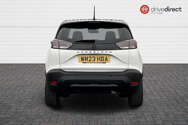 Used Vauxhall Crossland S 110 HP (80 kW) 2023 White SUV