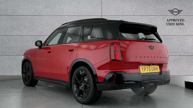 Used Mini Countryman 215 HP (158 kW) 2025 Red SUV