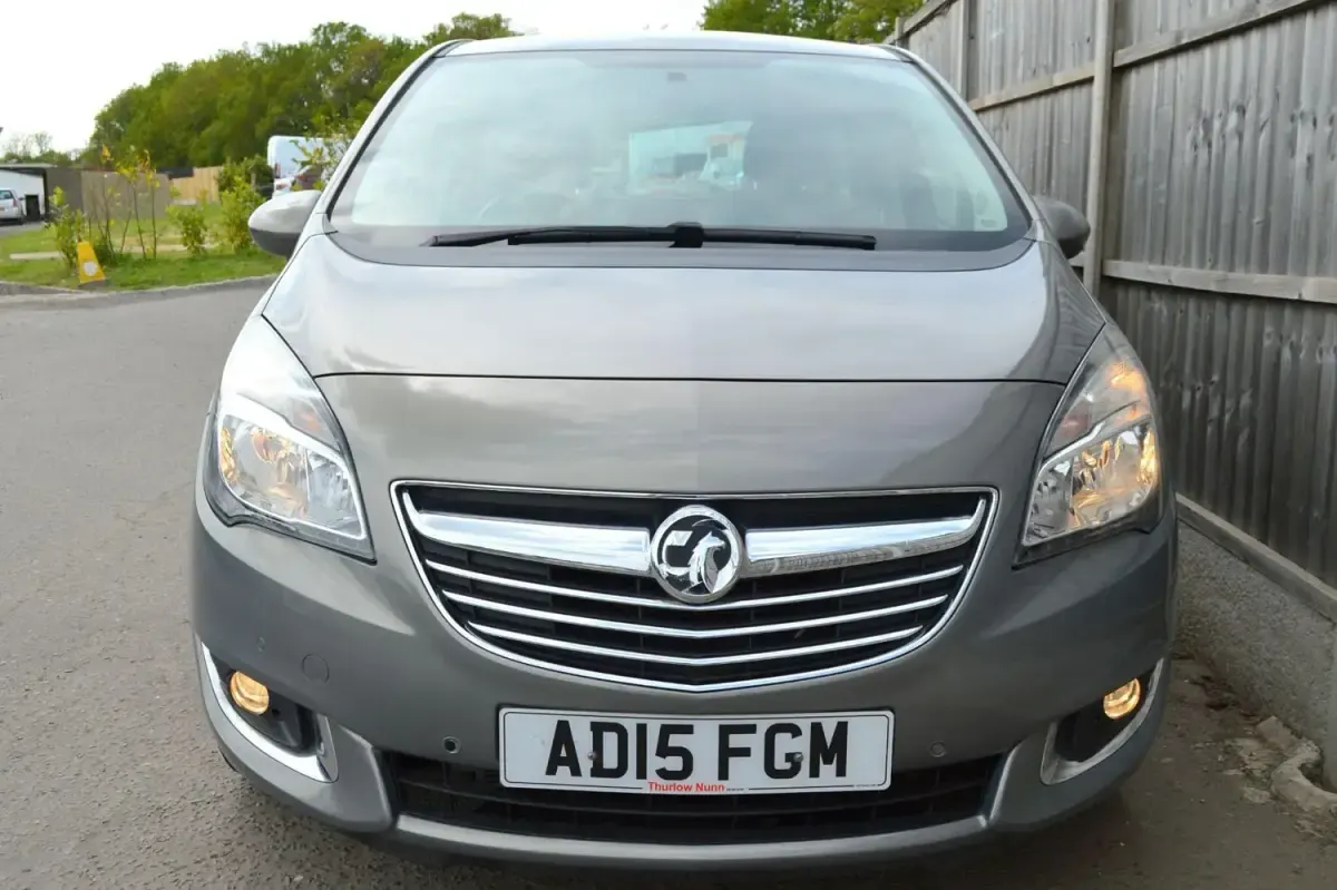 Używany Vauxhall Meriva 2015 Brązowy Minivan