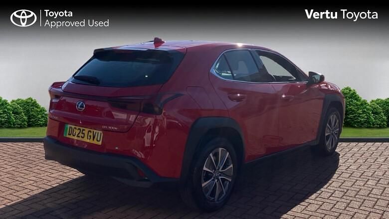 Usado Lexus UX 150 kW (204 CV) 2025 SUV