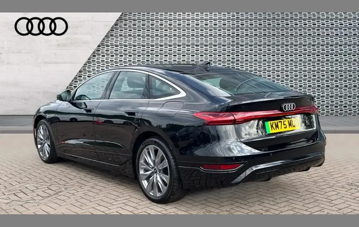 New Audi A6 e-tron Sport 210 kW (286 HP) 2025 Black Hatchback