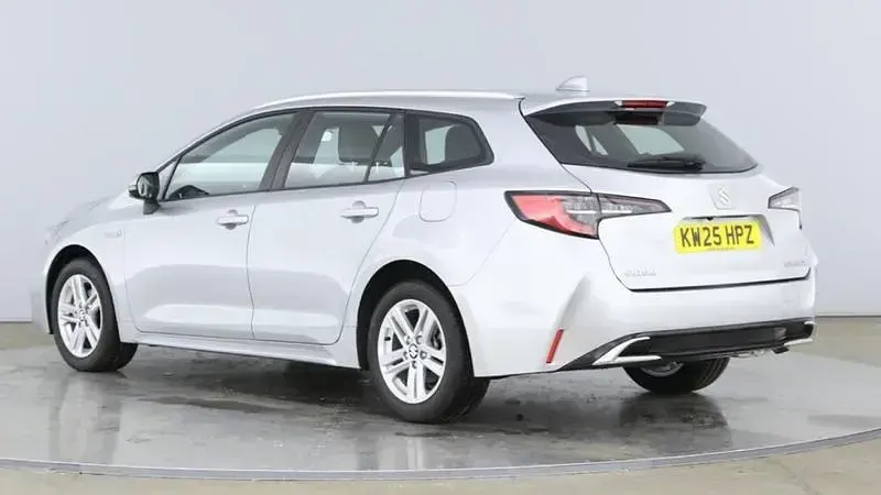 New Suzuki Swace 140 HP (102 kW) 2025 Silver Estate