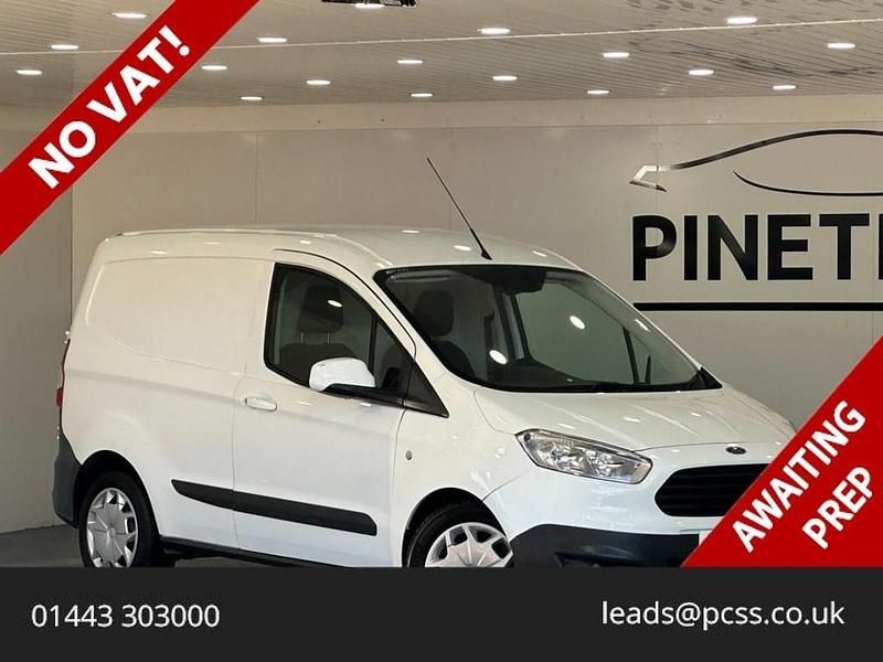Used Ford Transit Trend 95 HP (69 kW) 2017 White Van