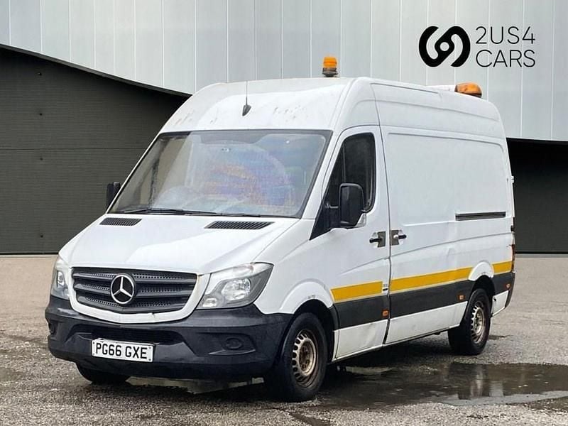 Used Mercedes Sprinter 140 HP (102 kW) 2017 White Van