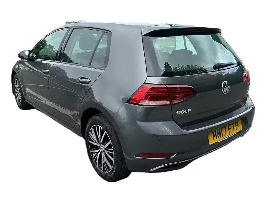 Second-hand VW Golf VII SE 115 CP (84 kW) 2017 Gri Hatchback