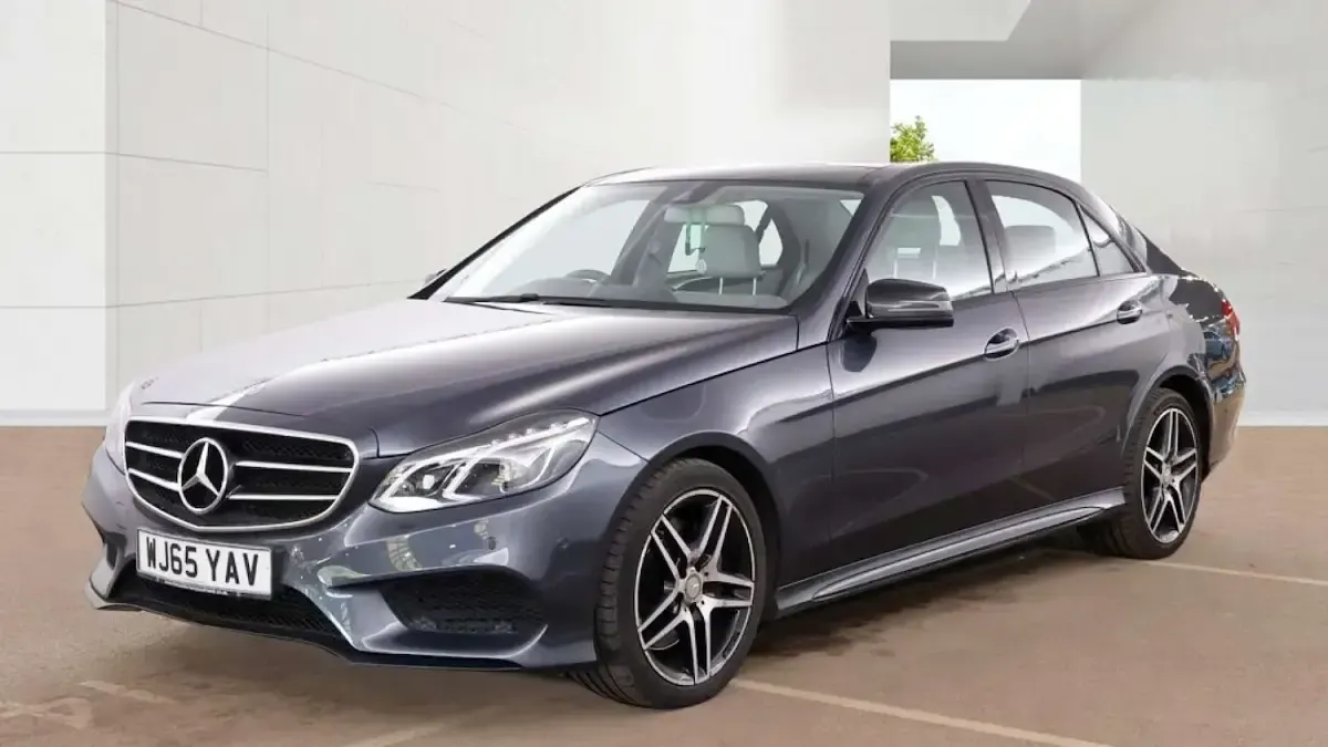 Used Mercedes E350 Premium Plus 254 HP (186 kW) 2015 Grey Sedan