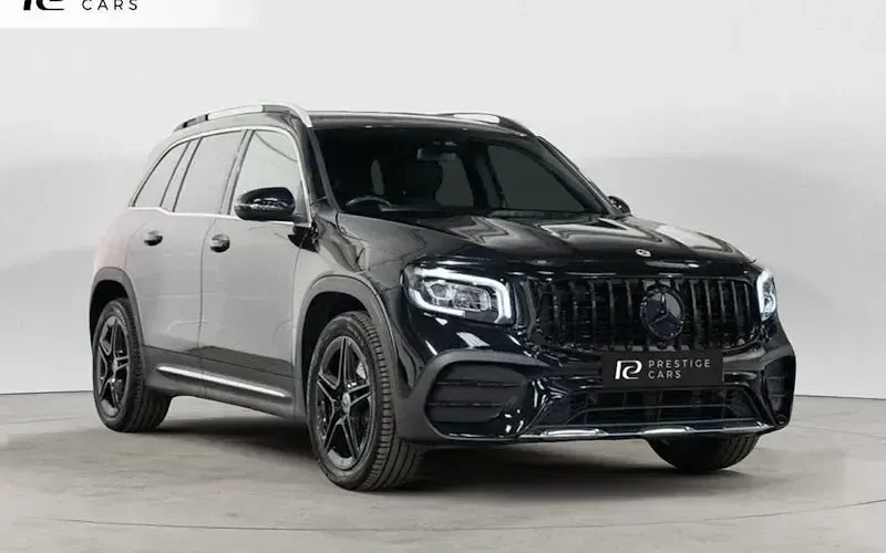 Usado Mercedes GLB220 AMG Line Premium 190 HP (139 kW) 2022 SUV