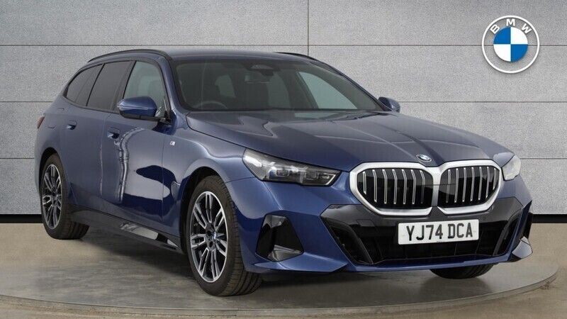 Blue Used 2025 BMW 520 M Sport Estate | £46,995 (Expensive) - Image 1/4