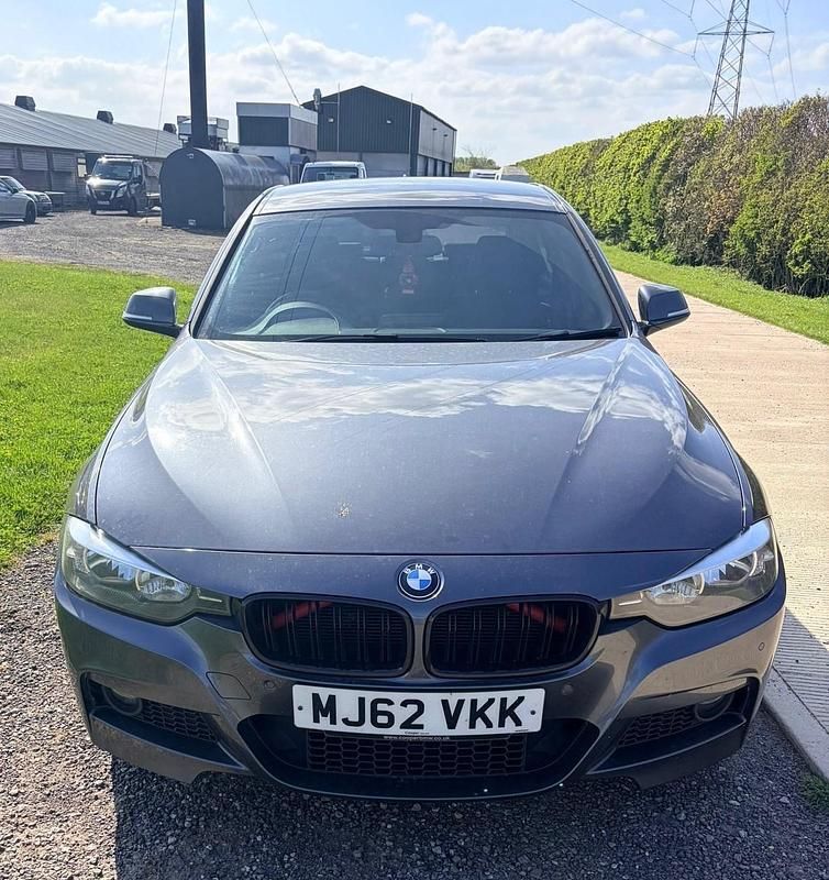Begagnad BMW 320 M Sport 2012 Grå Sedan